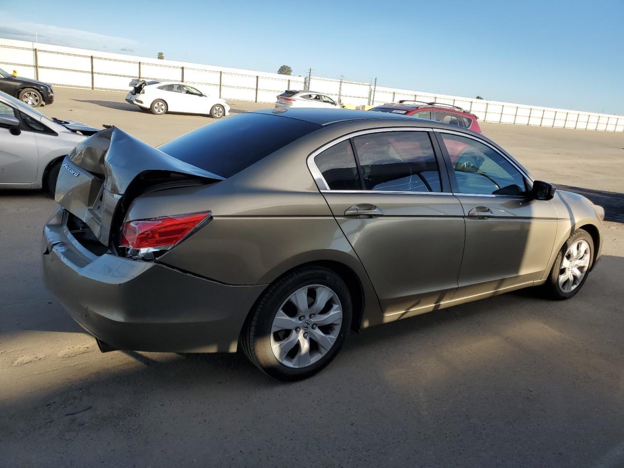 2010 HONDA ACCORD EXL - Image 3