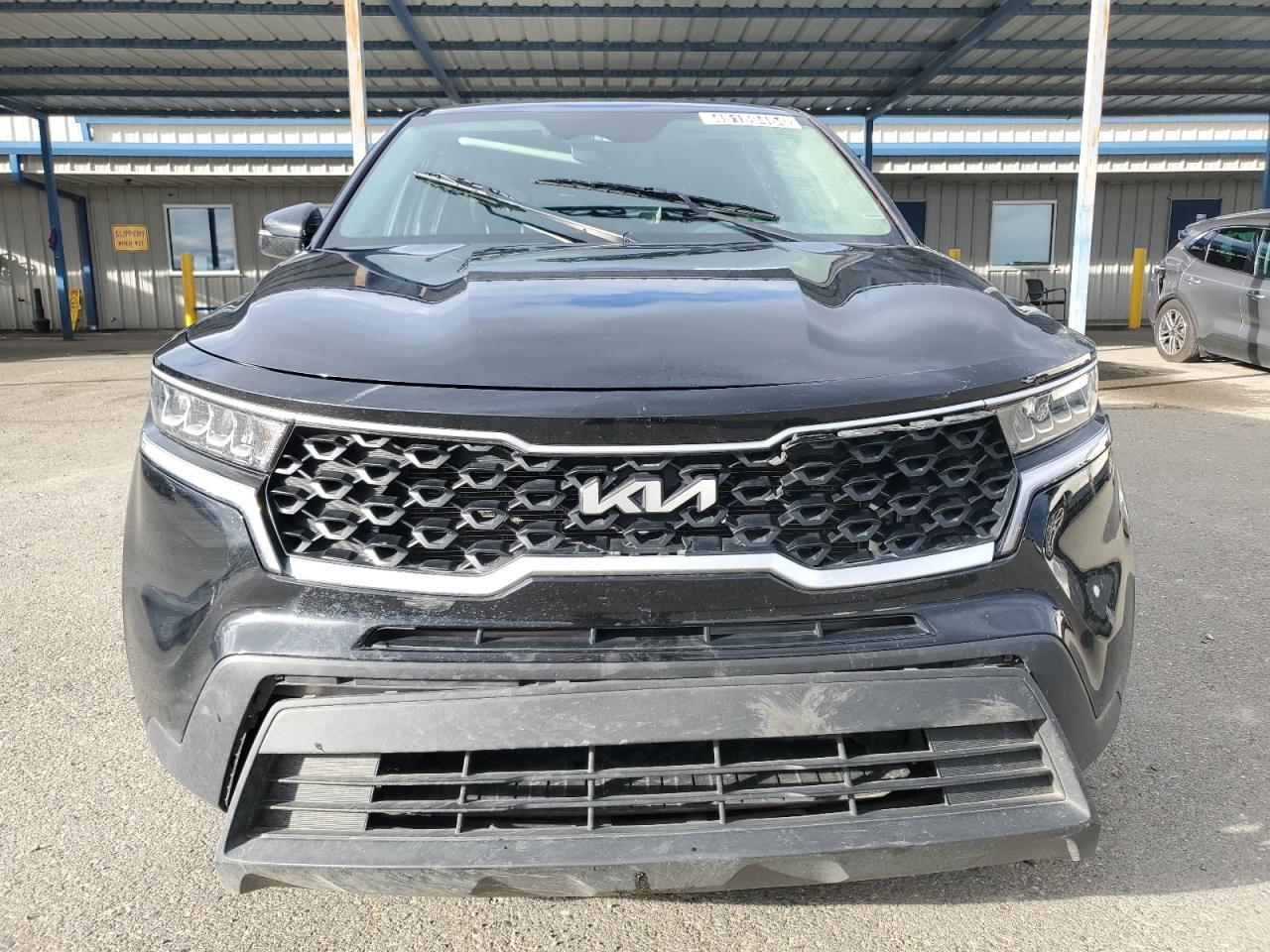 2023 KIA SORENTO LX - Image 5