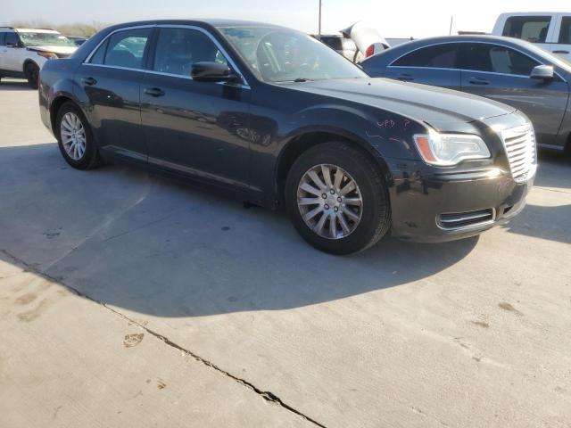 2014 Chrysler 300 - Image 4