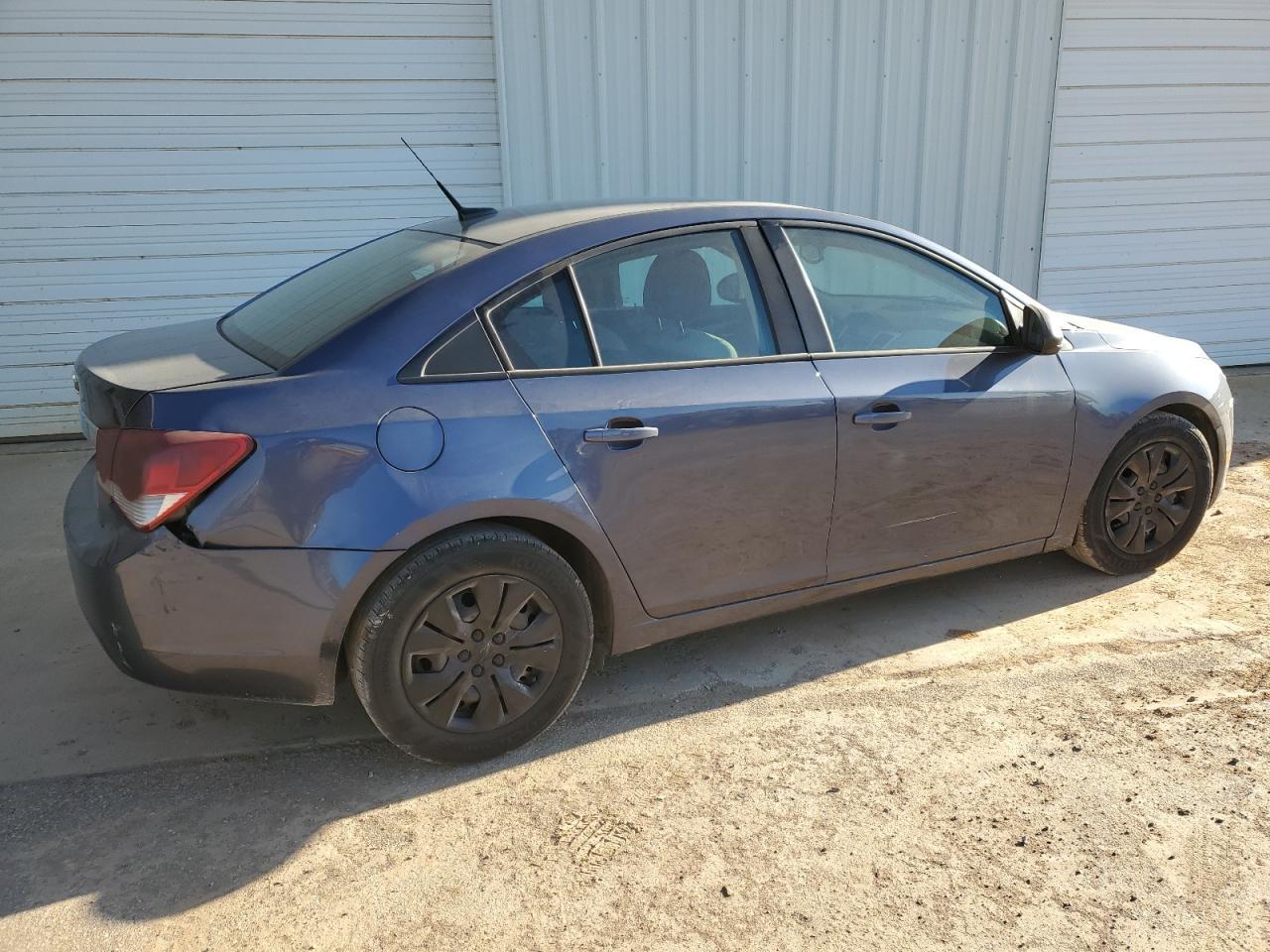 2014 CHEVROLET CRUZE LS - Image 3