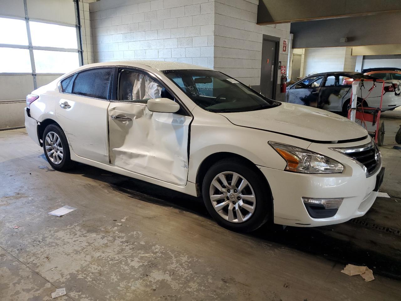 2013 NISSAN ALTIMA 2.5 - Фото 4