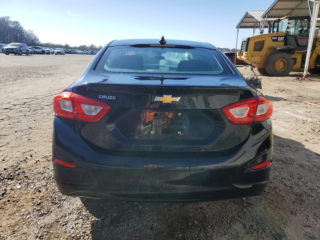 2017 CHEVROLET CRUZE LS - Image 6