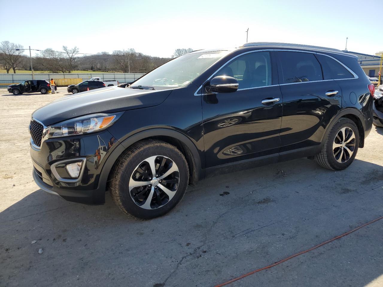 2016 KIA SORENTO EX car image