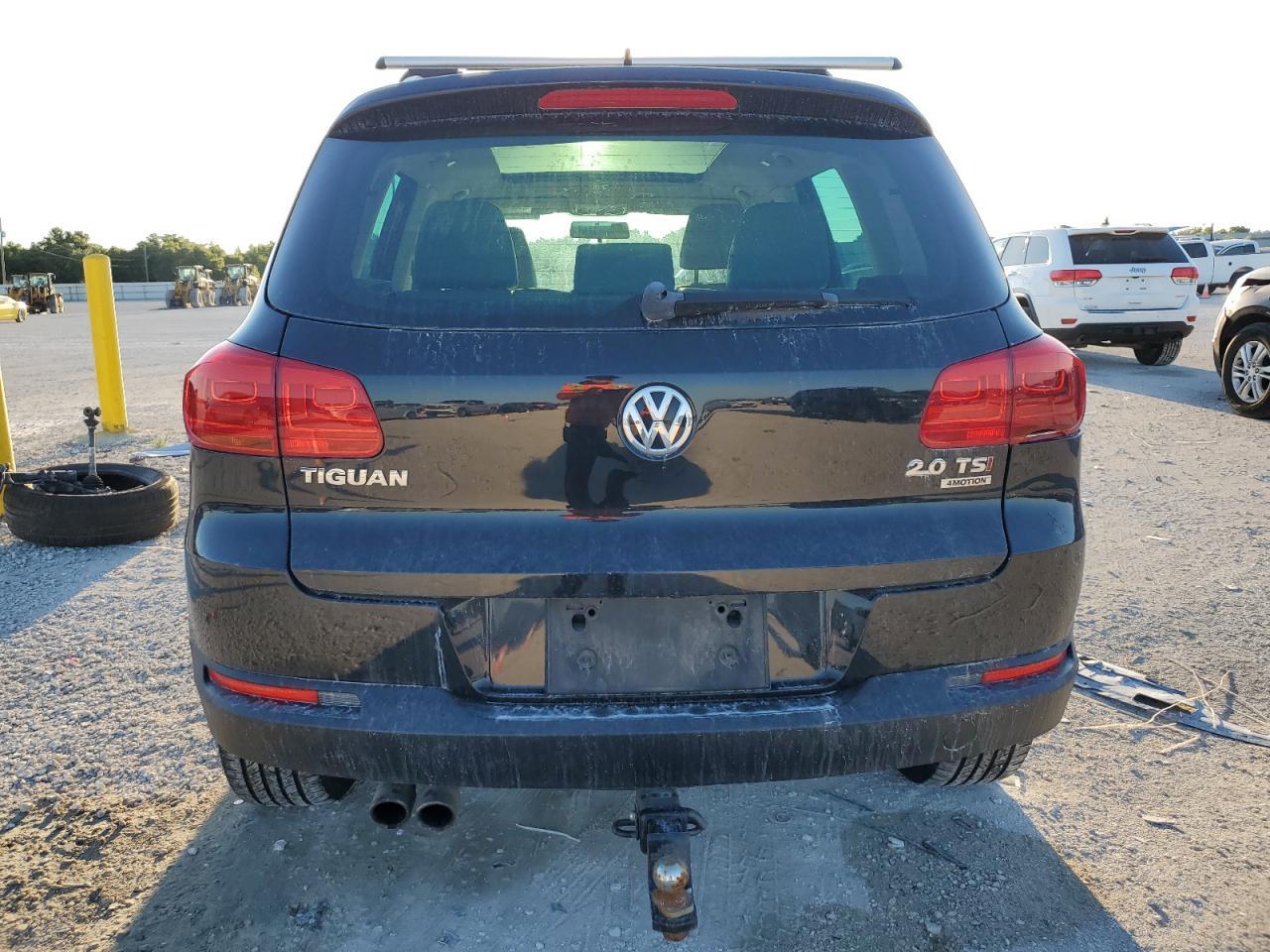 2015 VOLKSWAGEN TIGUAN S - Фото 6