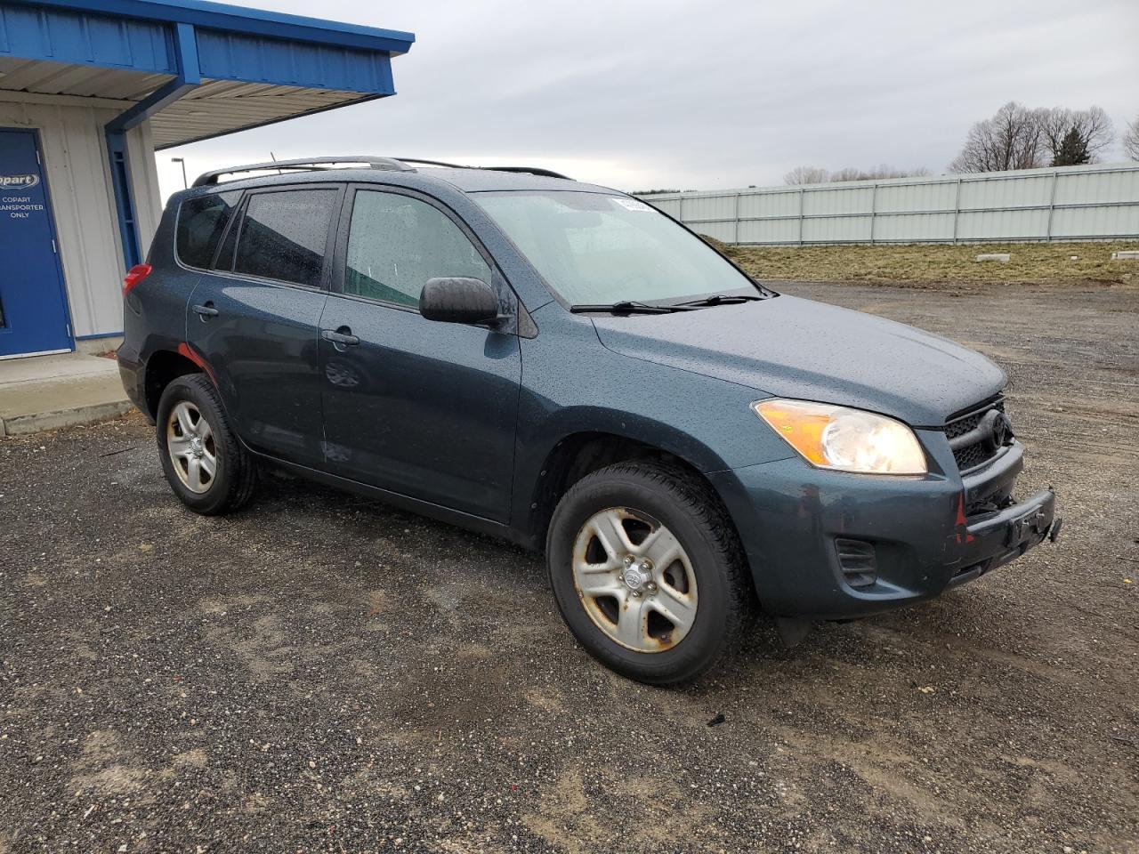 2011 TOYOTA RAV4 - Image 4