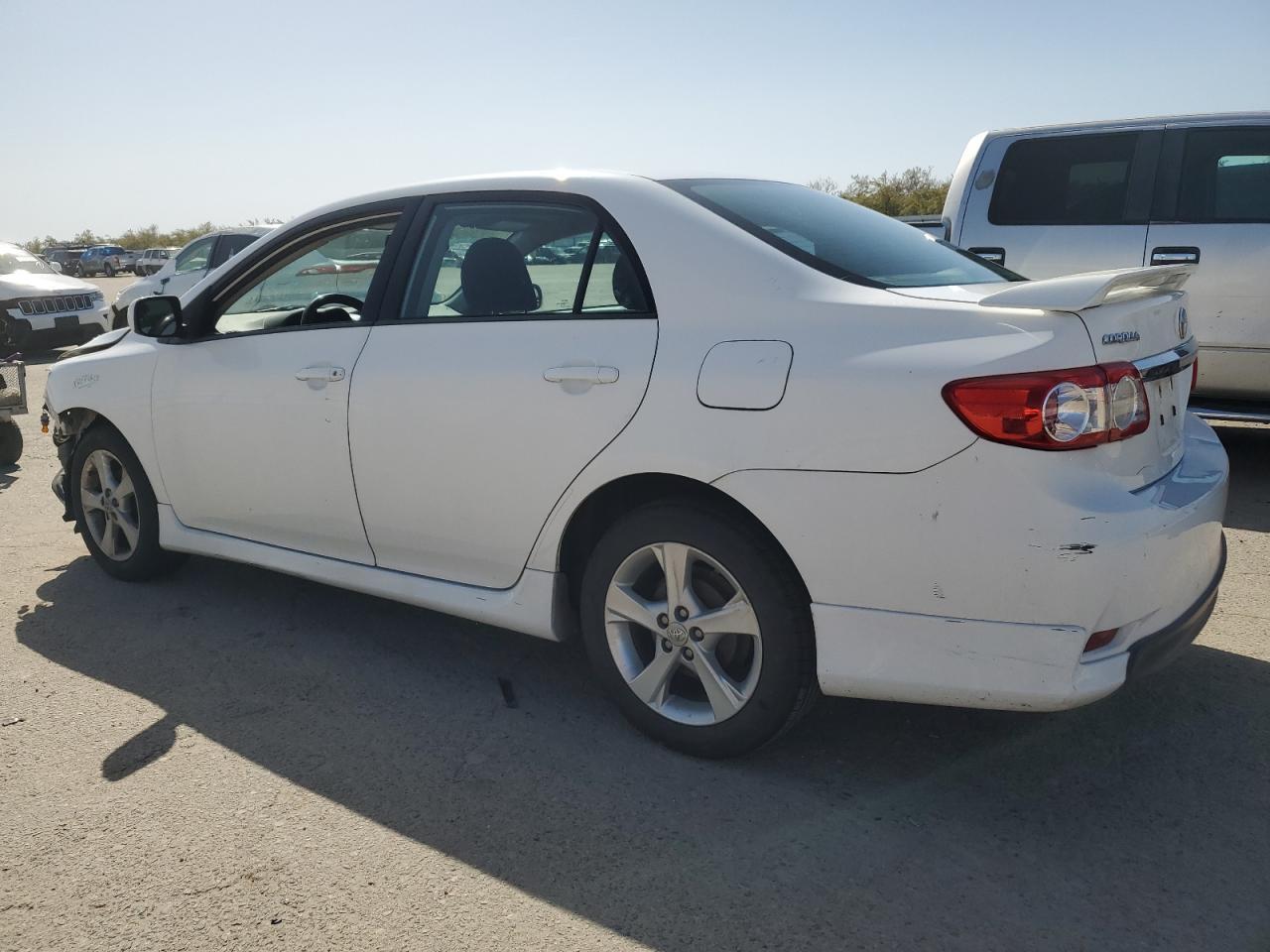 2013 TOYOTA COROLLA BA - Фото 2