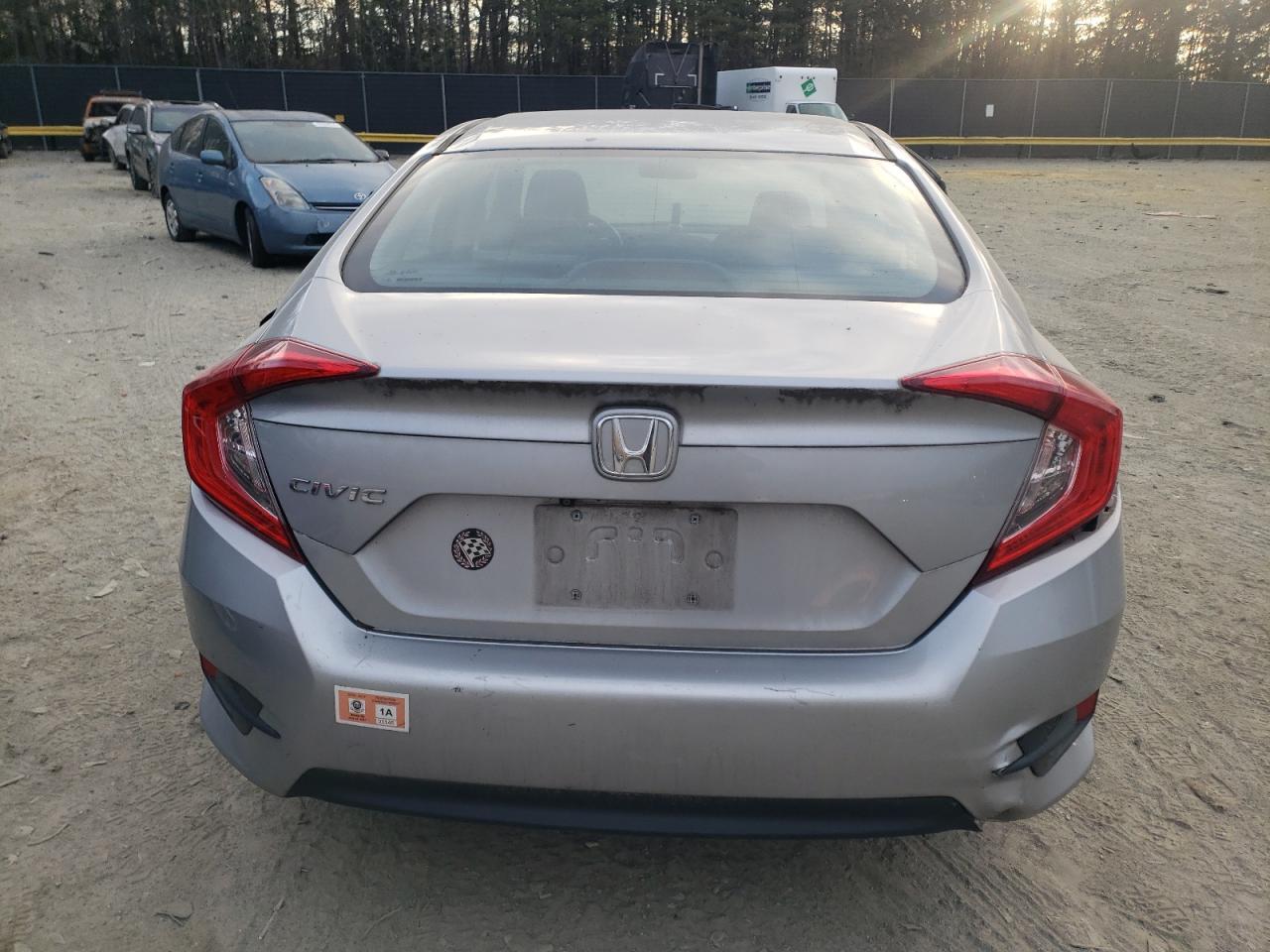 2016 HONDA CIVIC LX - Image 6