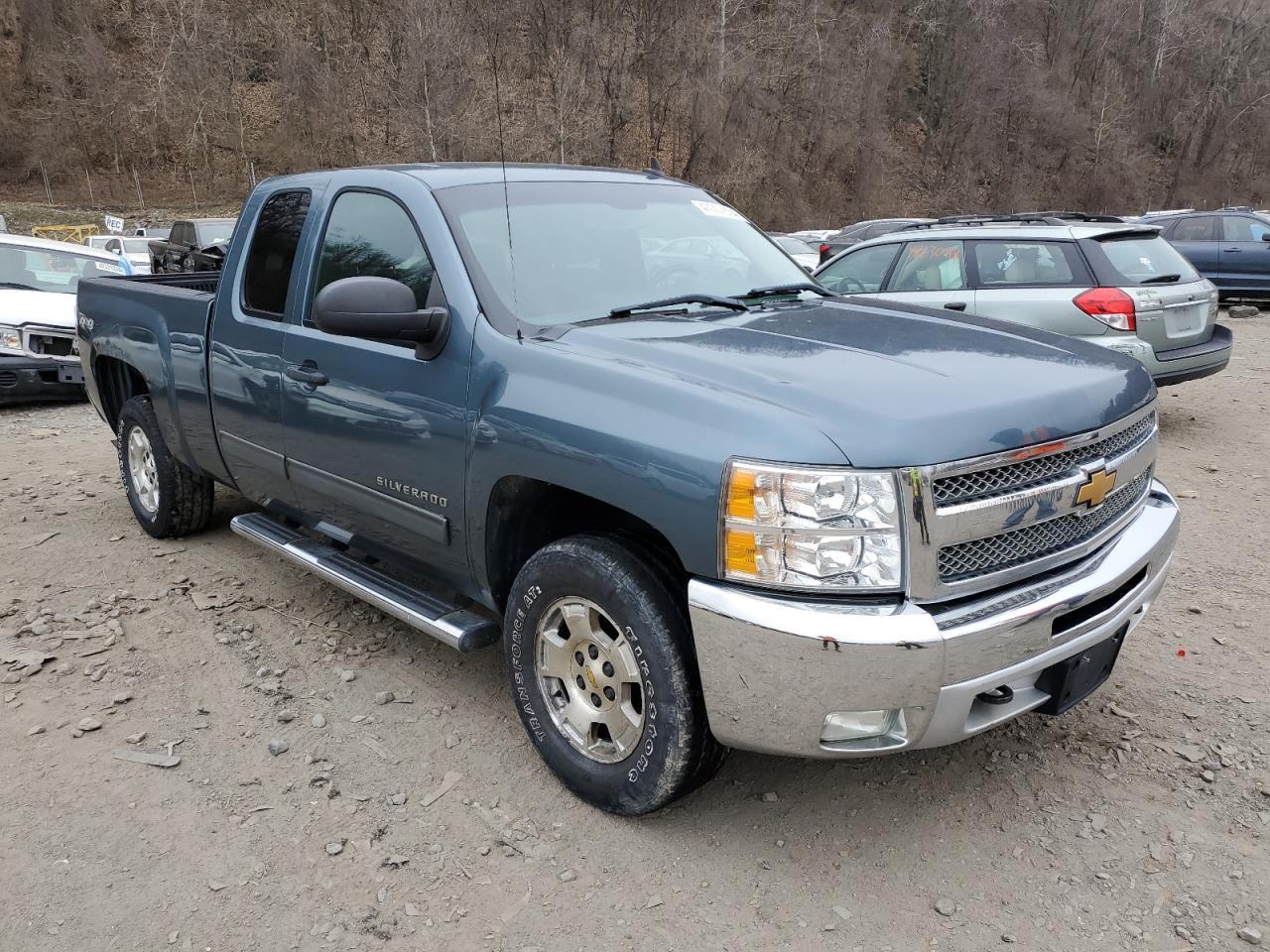 2013 CHEVROLET SILVERADO - Фото 4