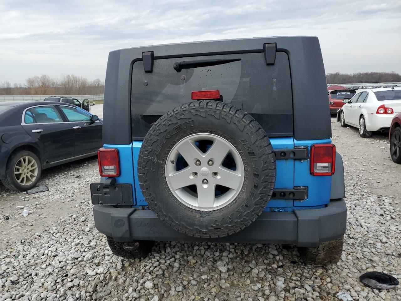 2010 JEEP WRANGLER U - Image 6