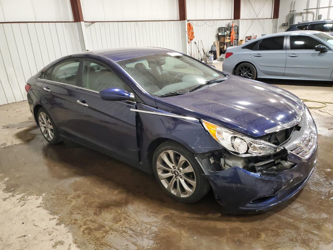 2013 HYUNDAI SONATA SE - Фото 4