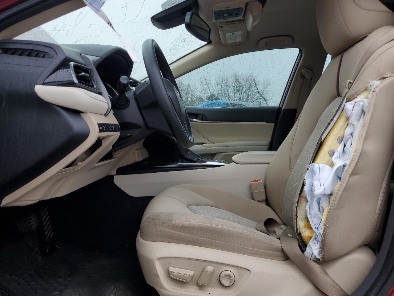 2019 TOYOTA CAMRY L - Image 7