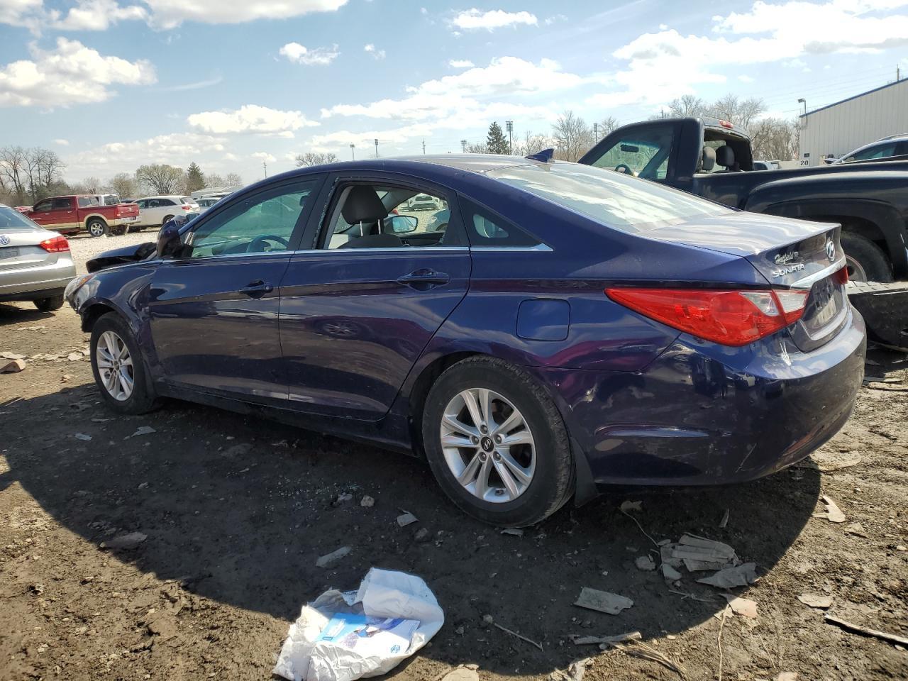 2013 HYUNDAI SONATA GLS - Фото 2
