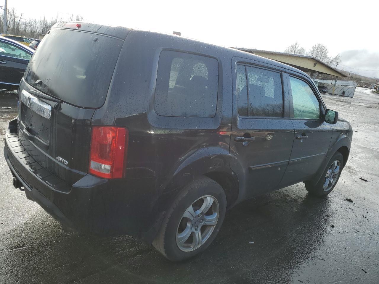 2015 HONDA PILOT EX - Фото 3