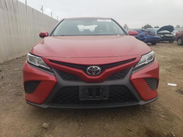 2020 Toyota Camry Se - Фото 5