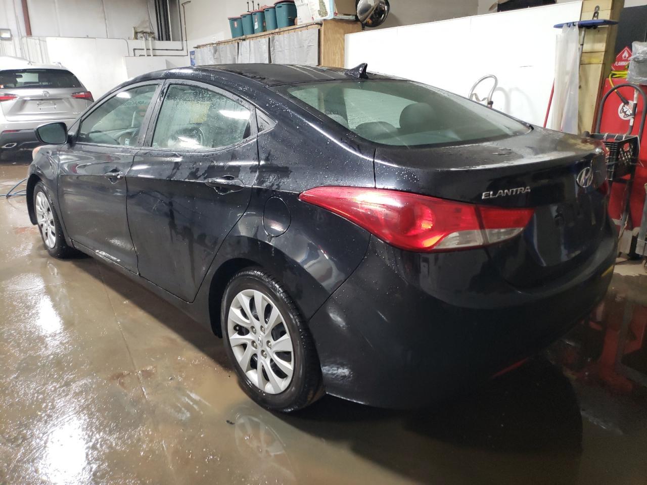 2011 HYUNDAI ELANTRA GL - Image 2