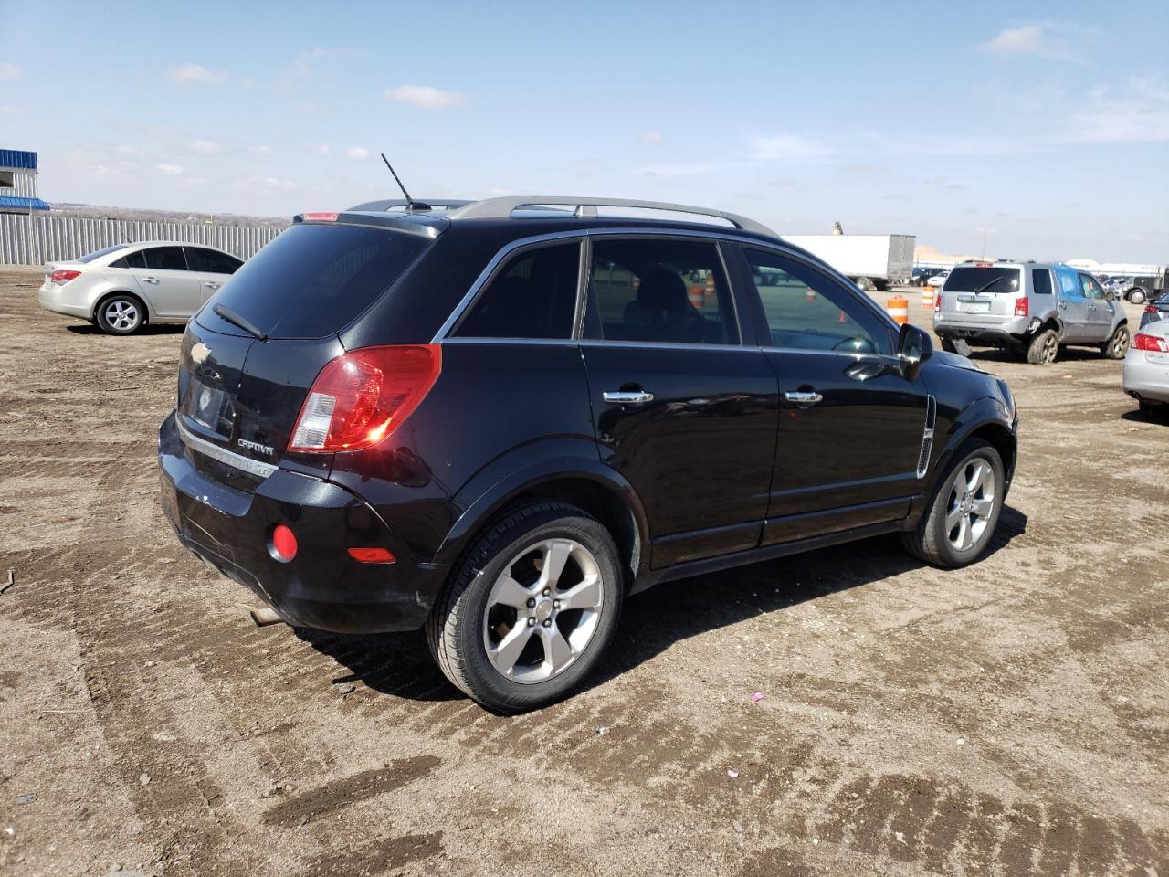 2014 CHEVROLET CAPTIVA LT - Image 3