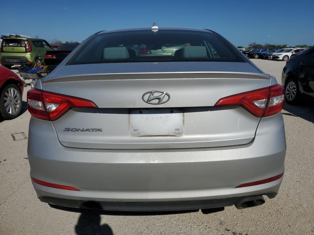 2017 HYUNDAI SONATA SE - Фото 6