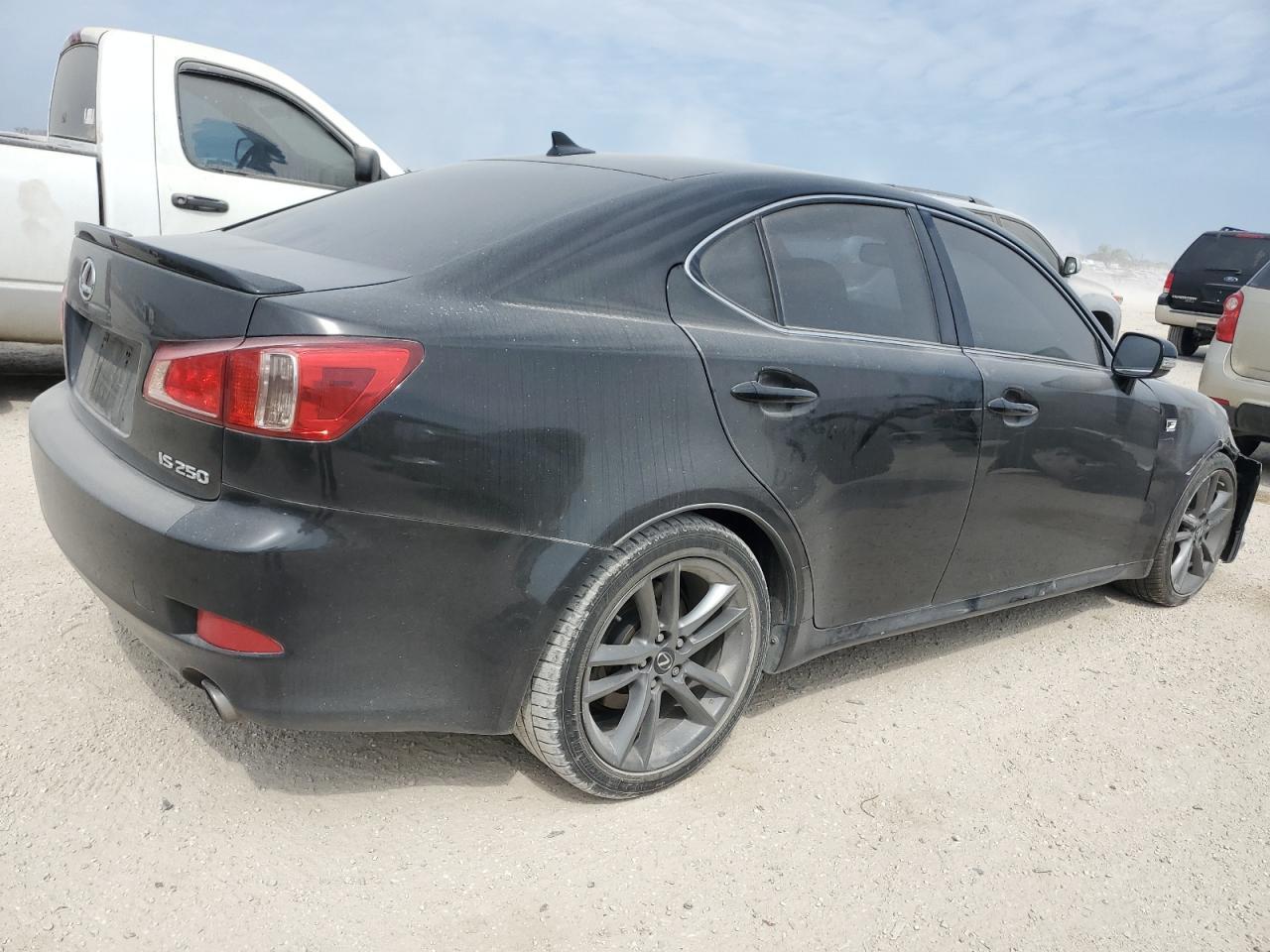 2011 LEXUS IS 250 - Image 3