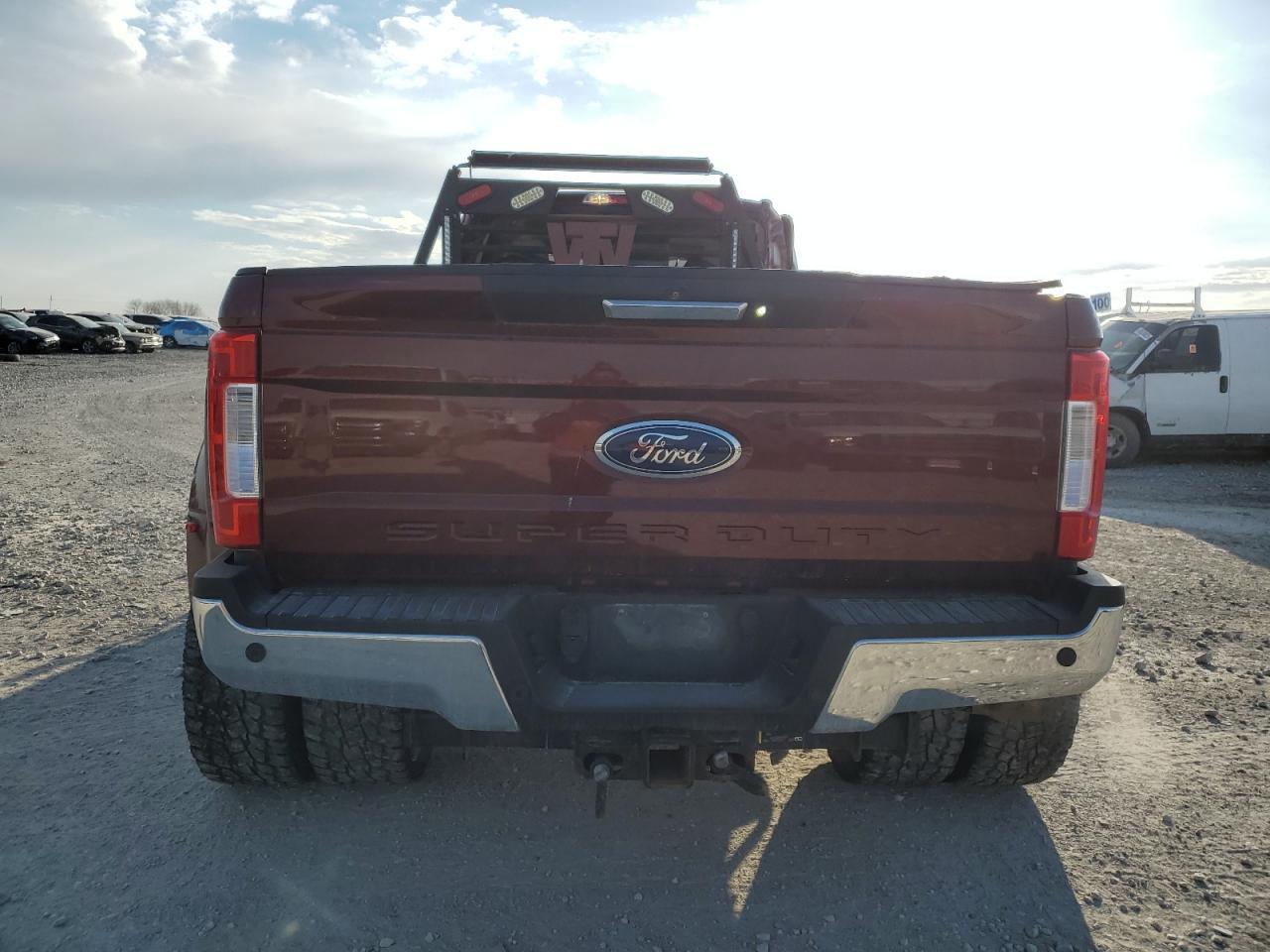 2017 FORD F350 SUPER - Image 6