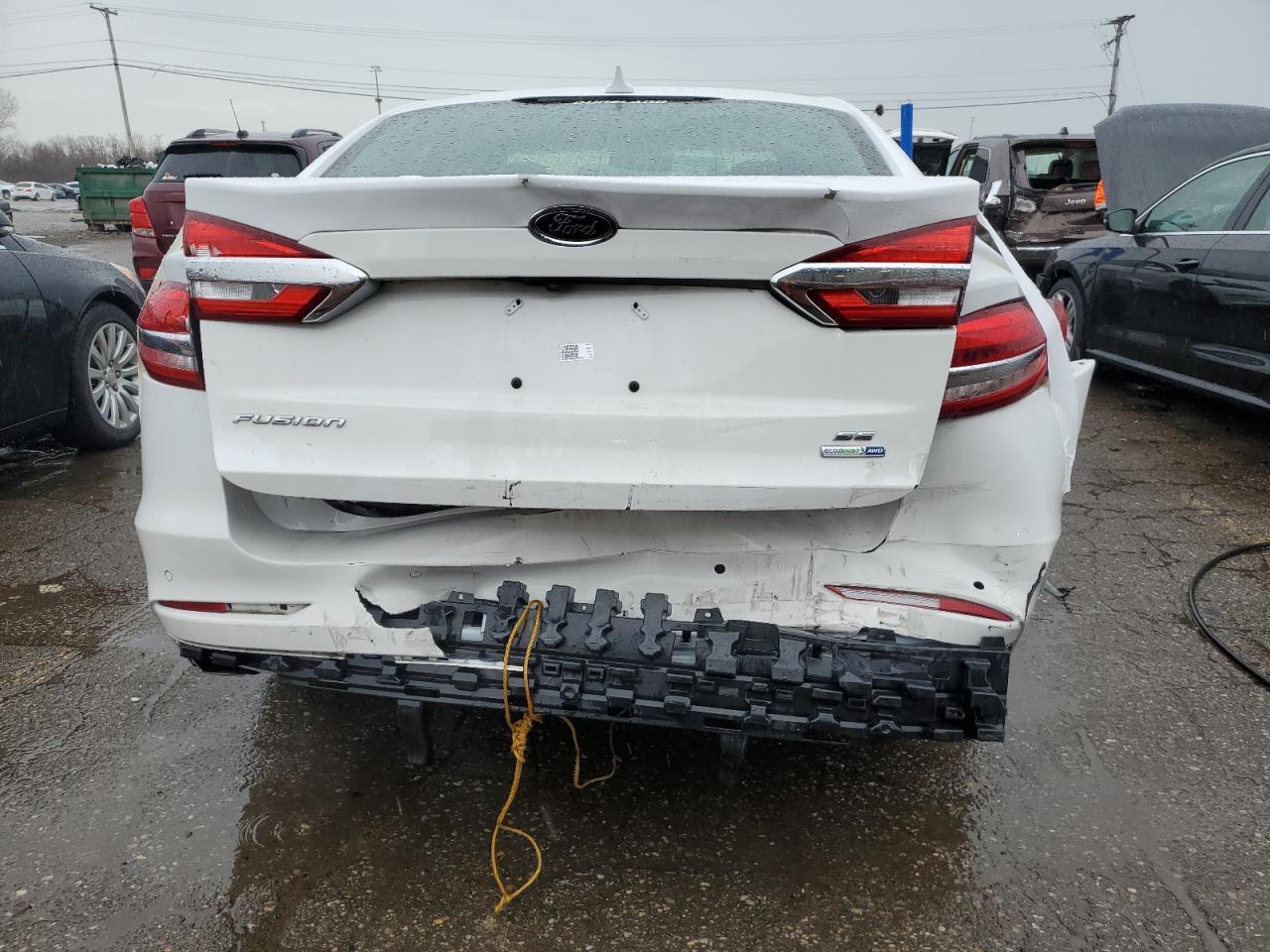 2020 FORD FUSION SE - Фото 6