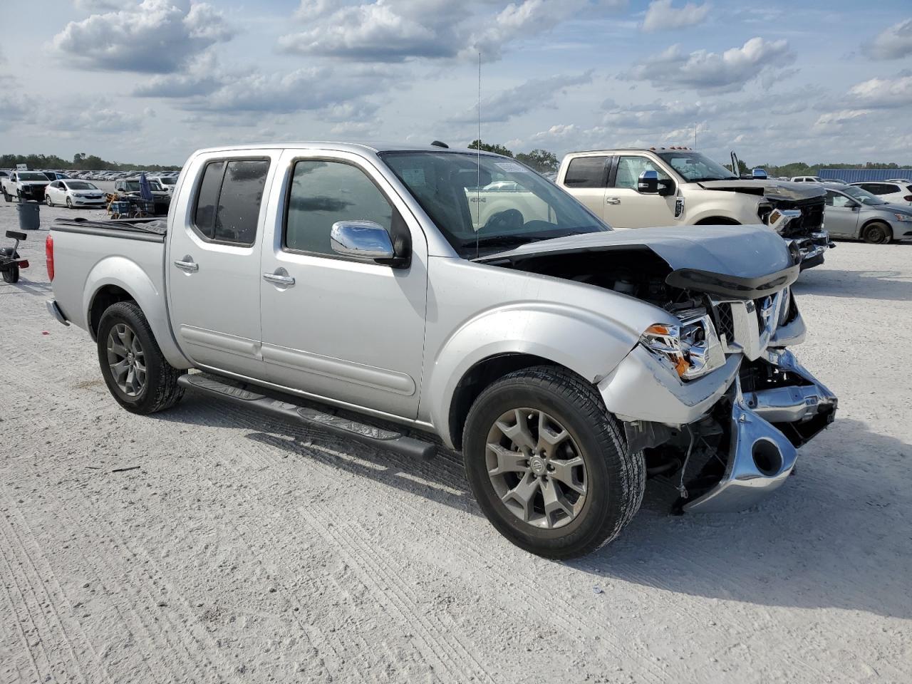 2019 NISSAN FRONTIER S - Фото 4