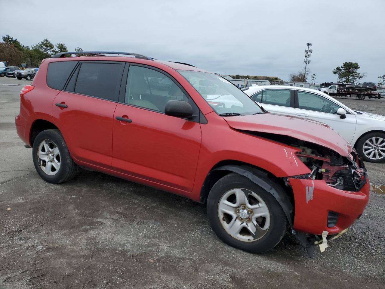2011 TOYOTA RAV4 - Фото 4