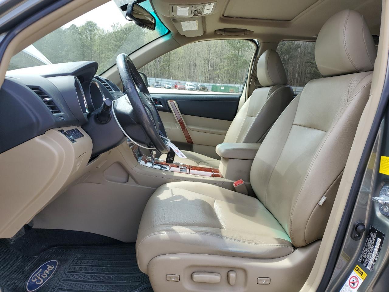 2011 TOYOTA HIGHLANDER - Image 7