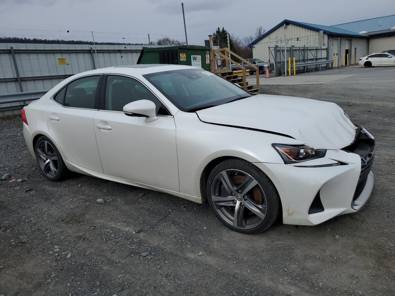 2018 LEXUS IS 300 - Фото 4