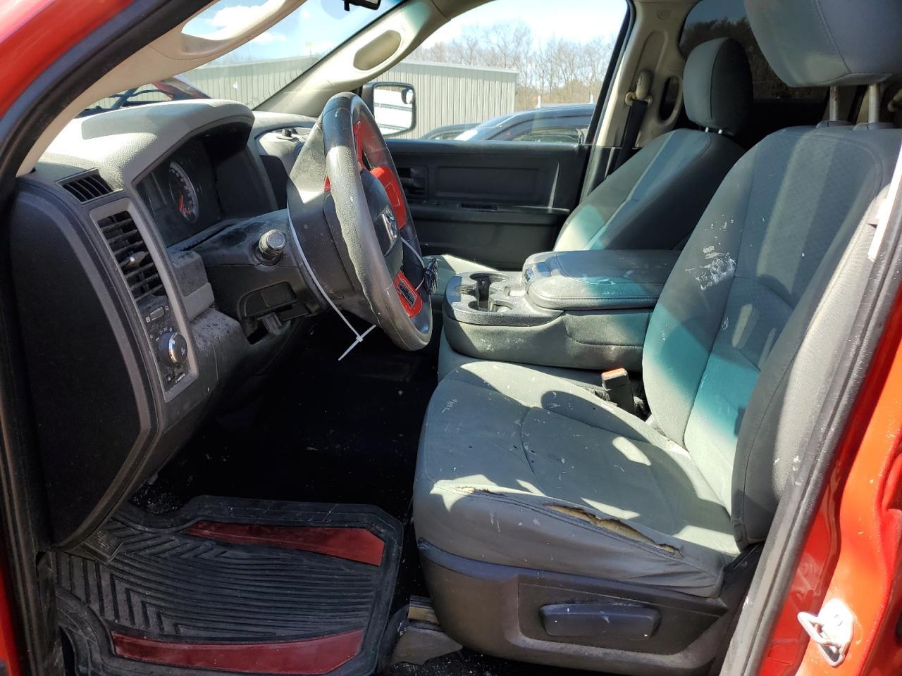 2015 RAM 1500 ST - Image 7