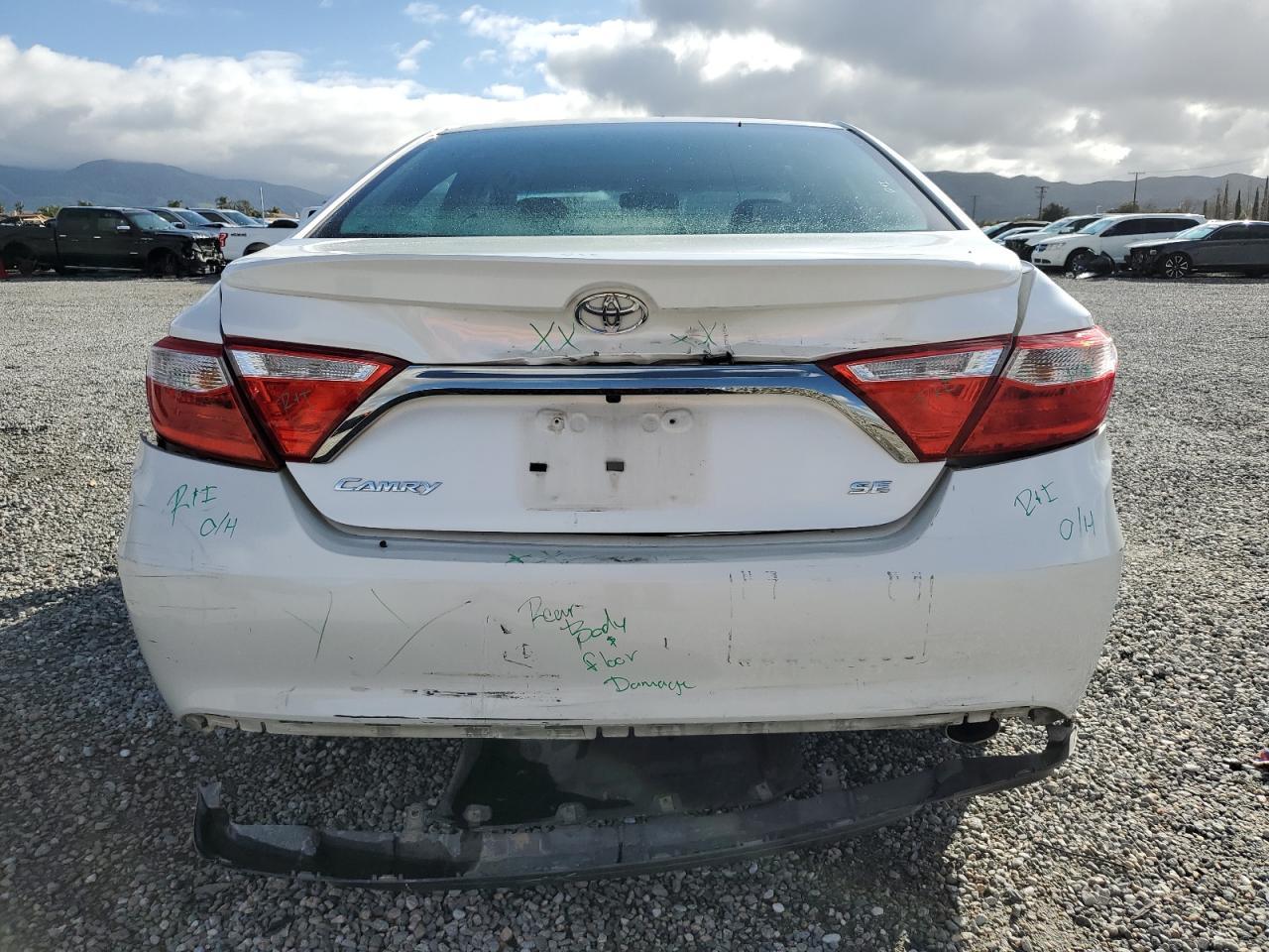 2017 TOYOTA CAMRY LE - Image 6