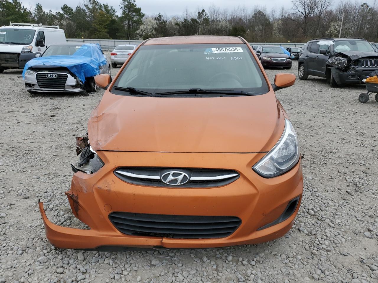 2017 HYUNDAI ACCENT SE - Image 5