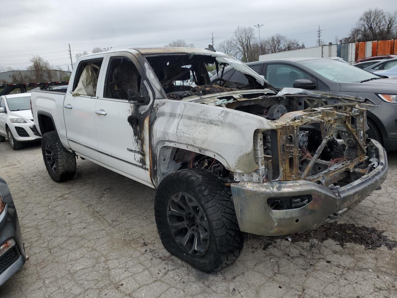 2018 GMC SIERRA K15 - Фото 4