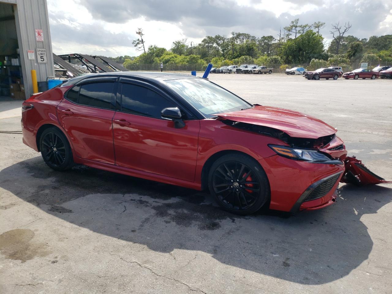 2021 TOYOTA CAMRY XSE - Фото 4