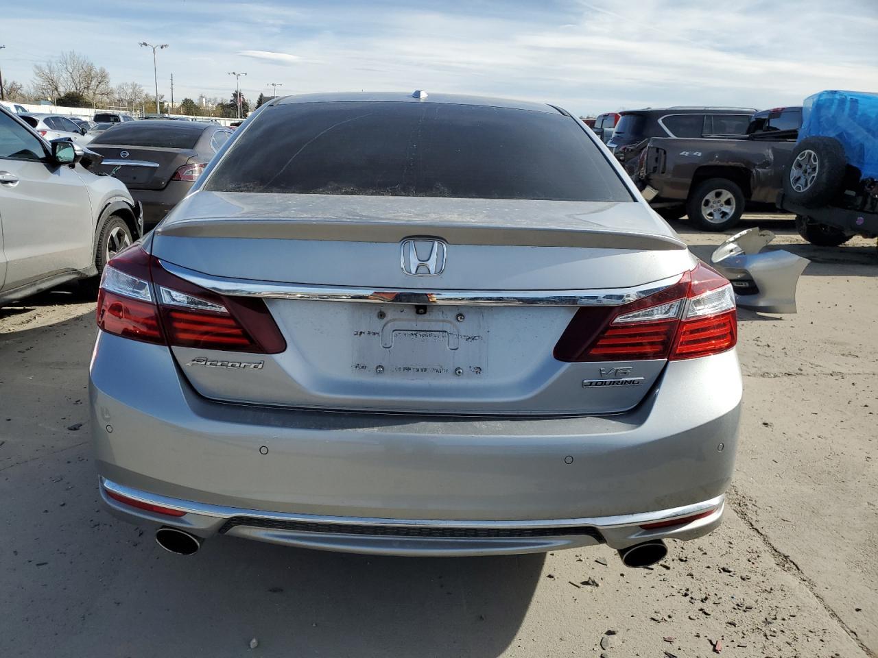 2016 HONDA ACCORD TOU - Фото 6
