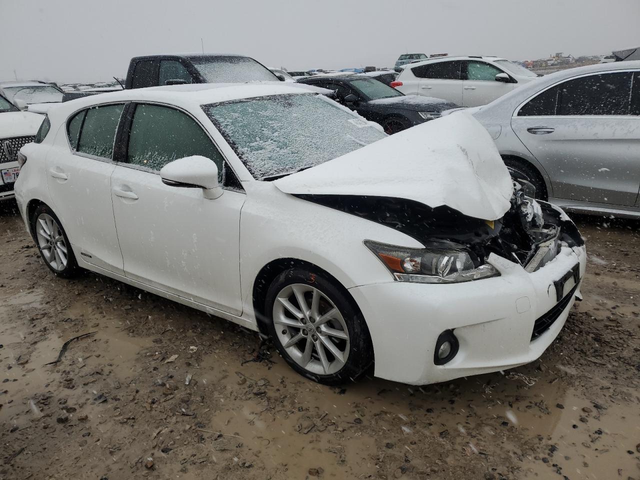 2013 LEXUS CT 200 - Фото 4