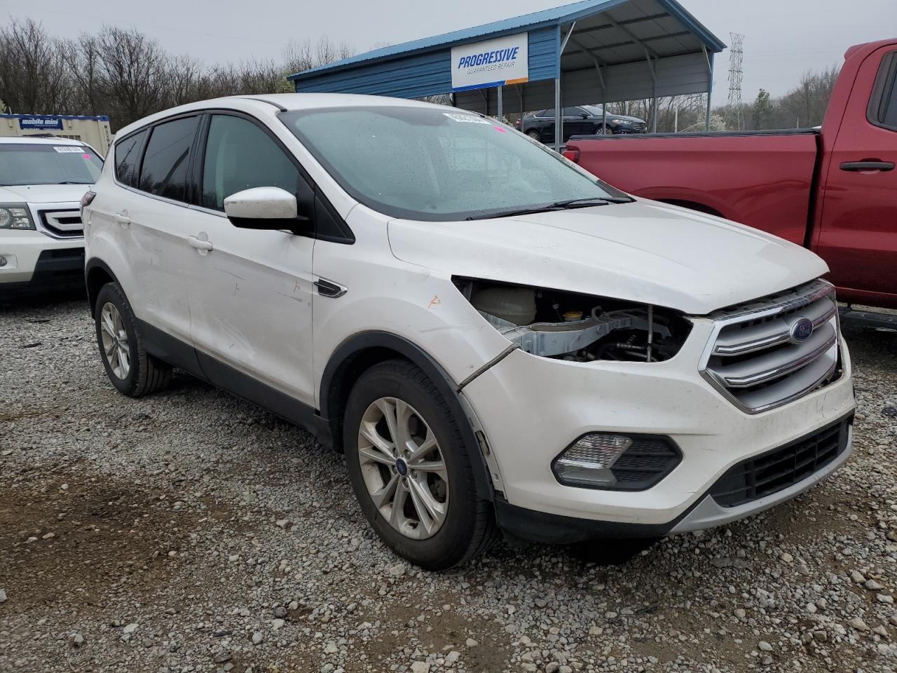 2017 FORD ESCAPE SE - Фото 4