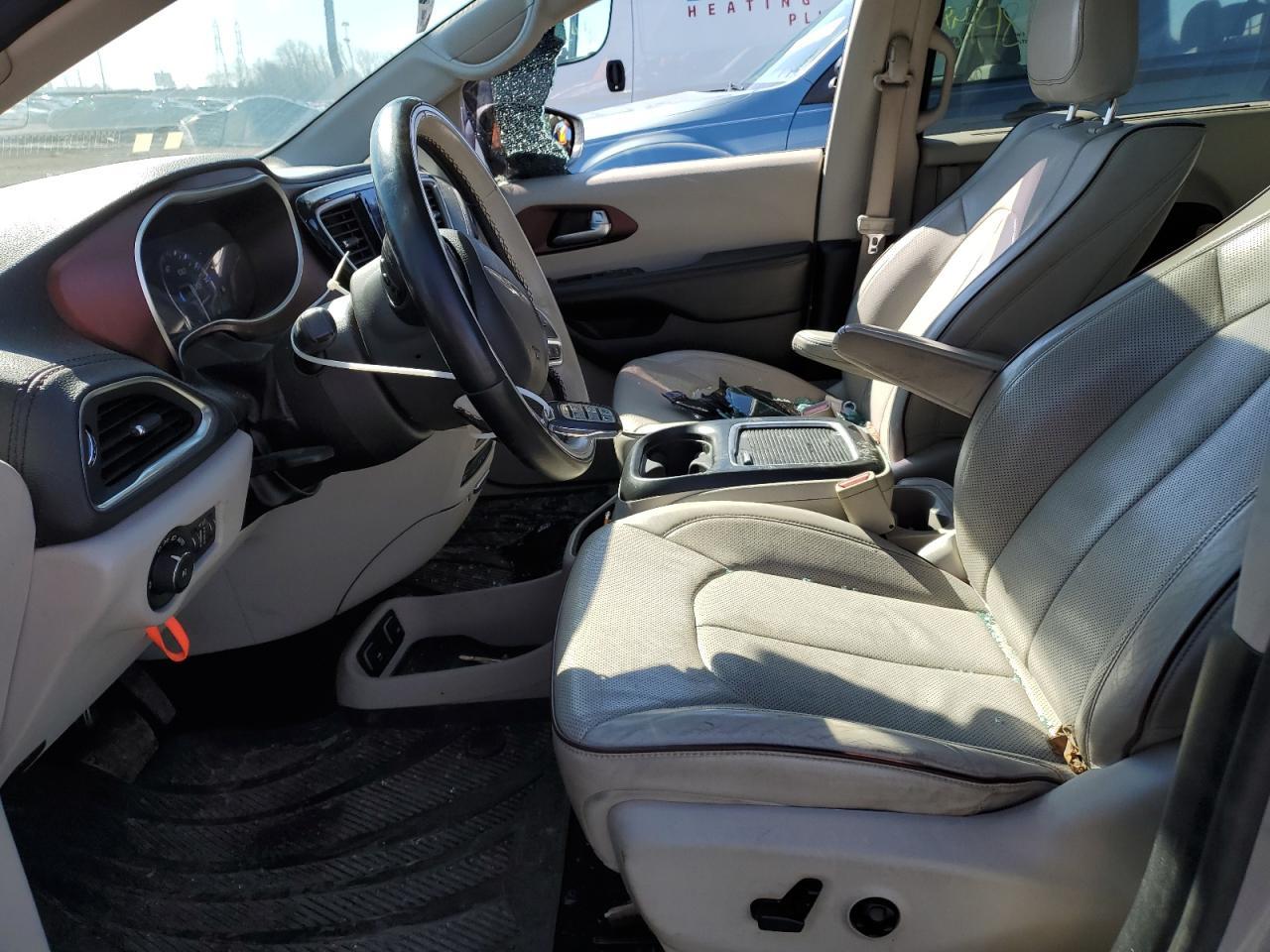2017 CHRYSLER PACIFICA L - Image 7