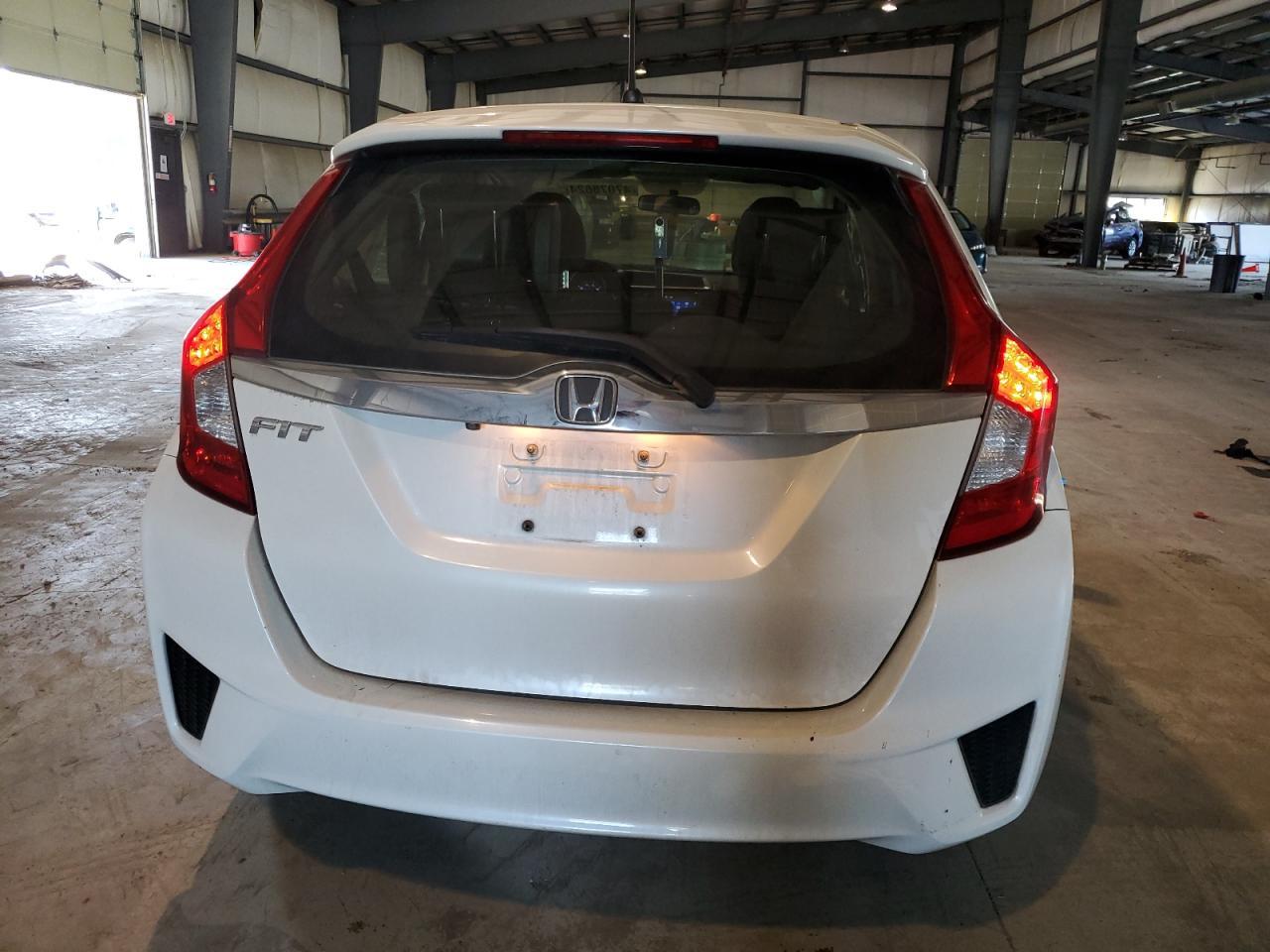 2016 HONDA FIT EX - Фото 6