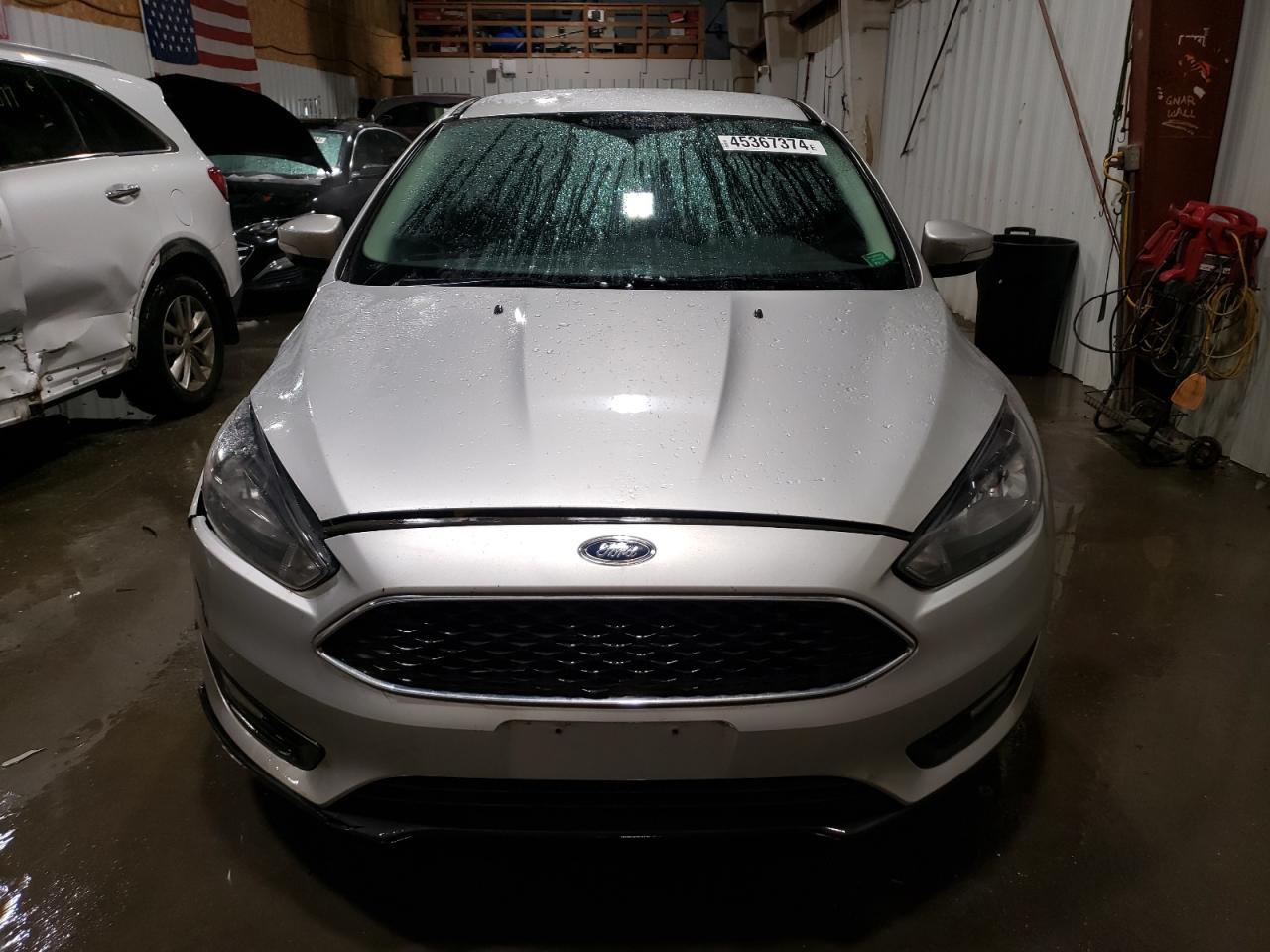 2016 FORD FOCUS SE - Image 5