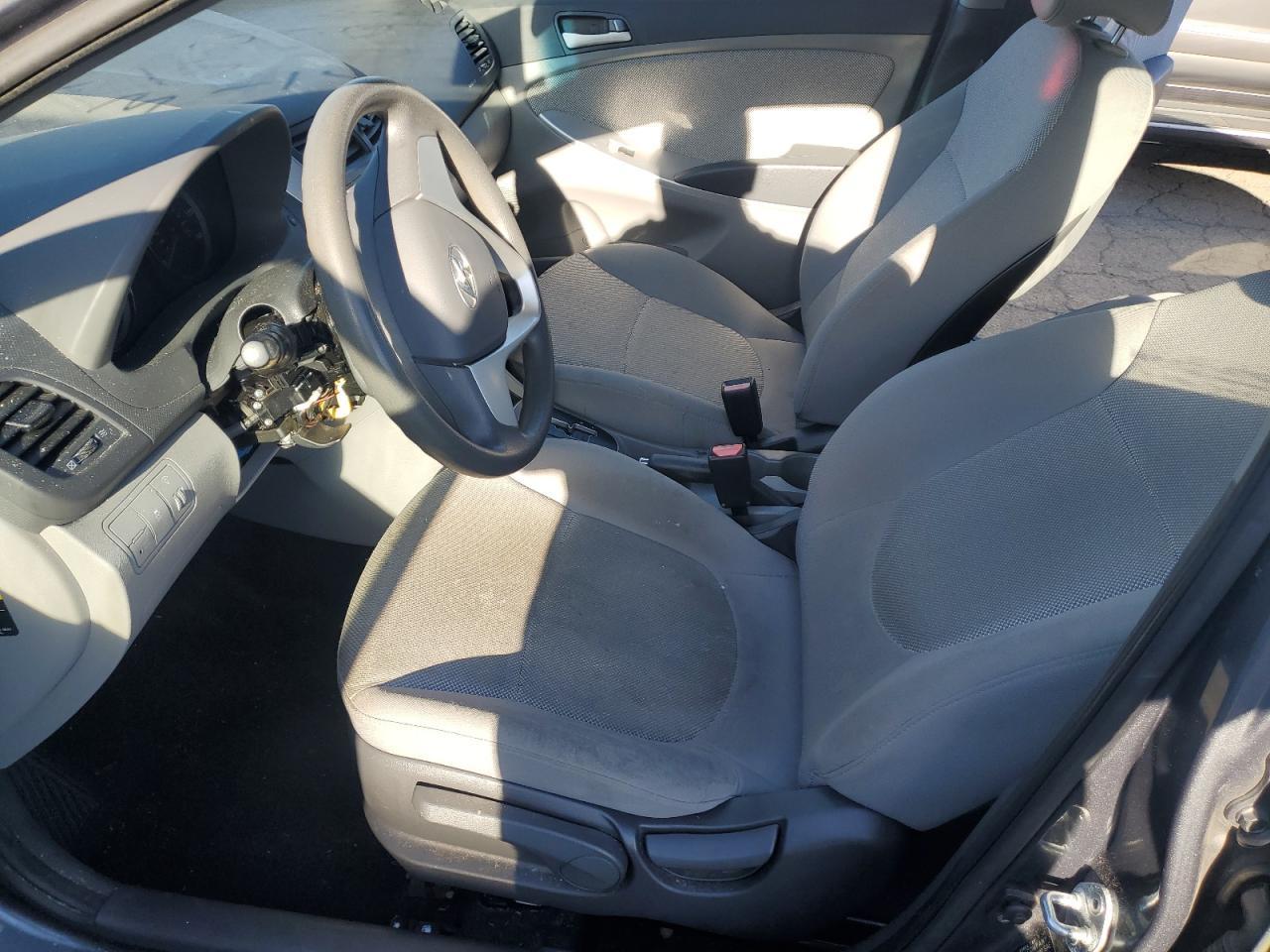 2012 HYUNDAI ACCENT GLS - Фото 7