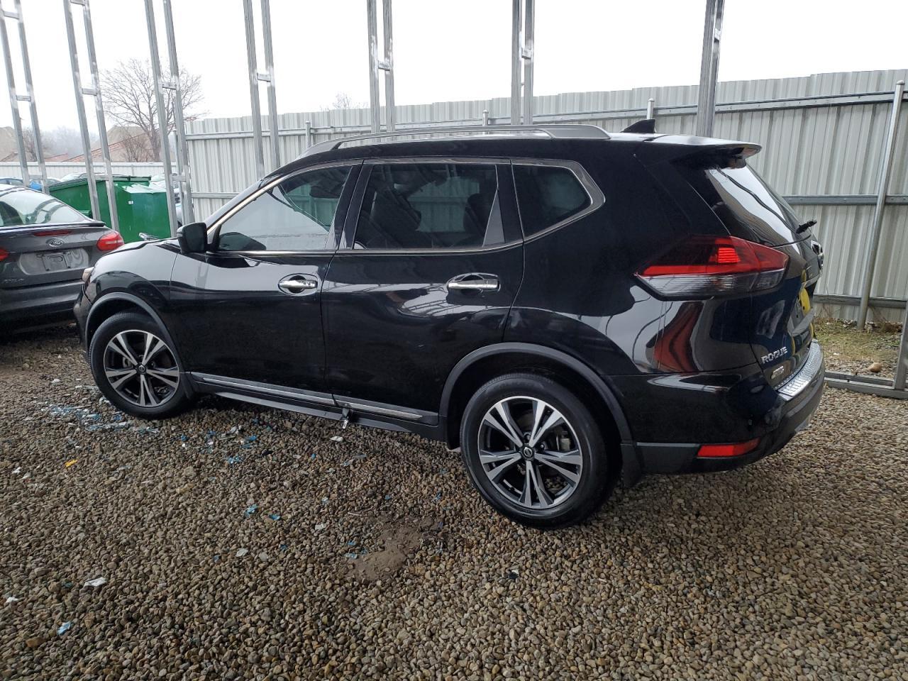 2018 NISSAN ROGUE S - Фото 2