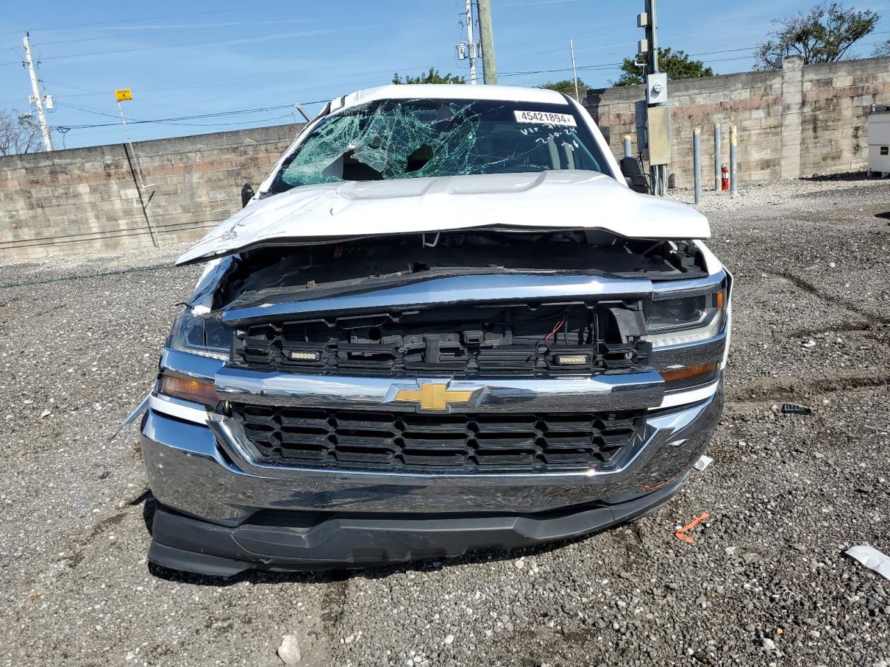 2018 CHEVROLET SILVERADO - Фото 5