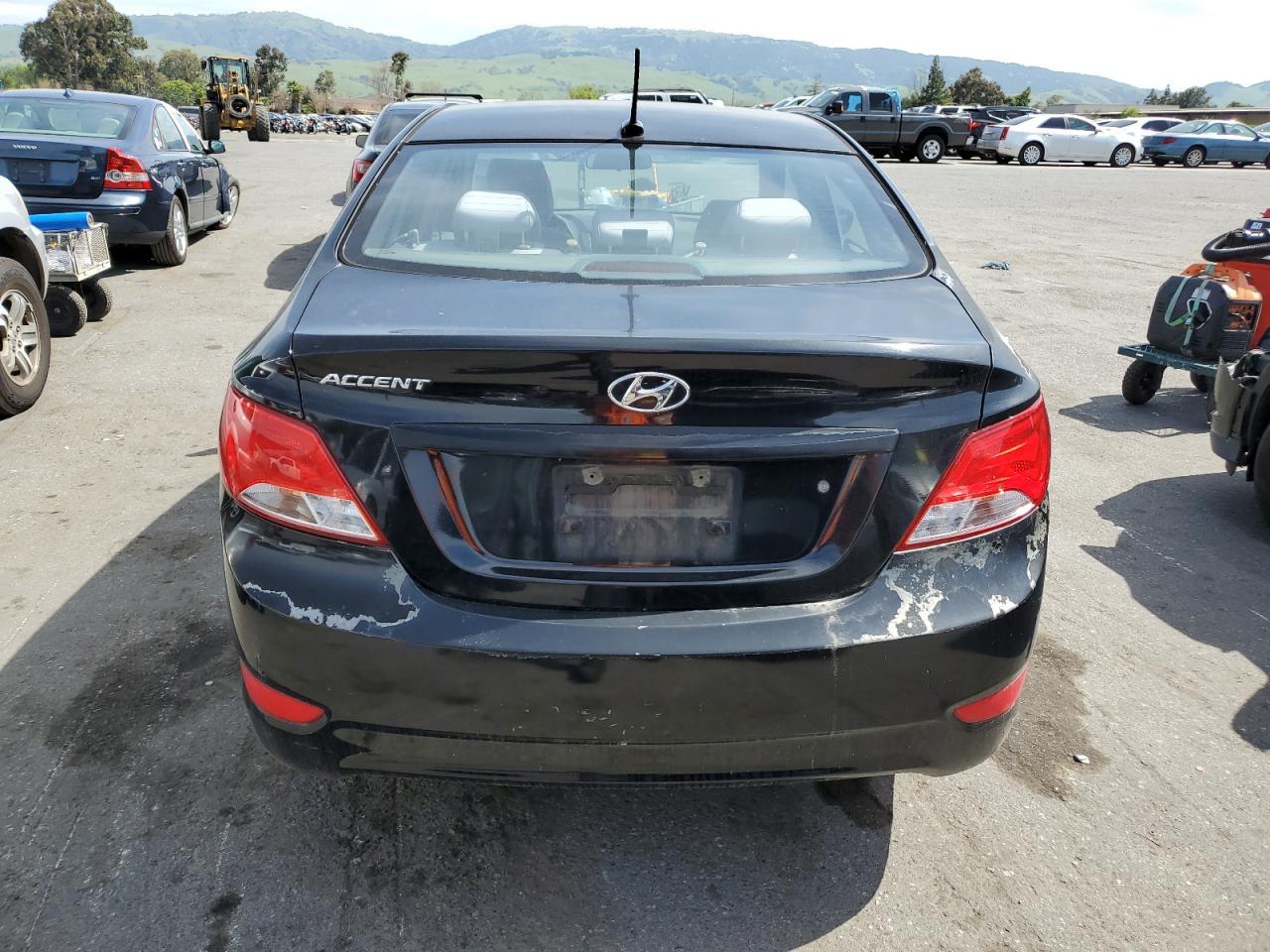 2016 HYUNDAI ACCENT SE - Image 6