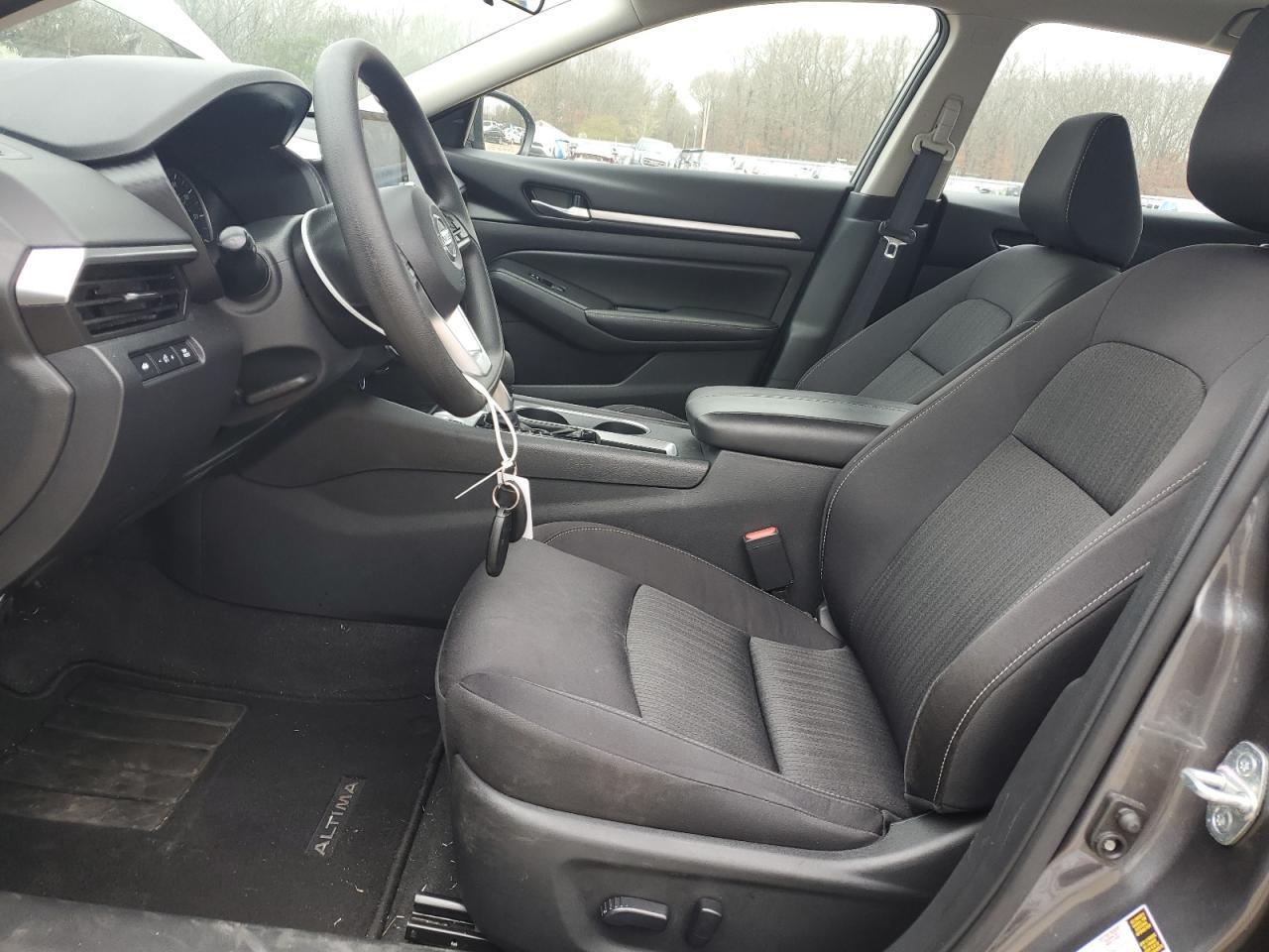 2022 NISSAN ALTIMA SV - Image 7