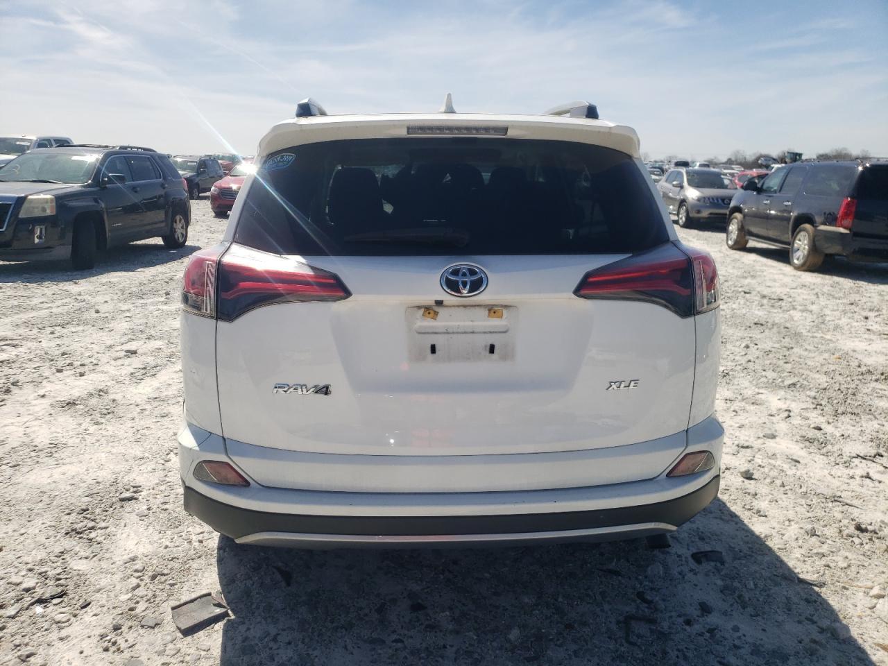 2018 TOYOTA RAV4 ADVEN - Image 6