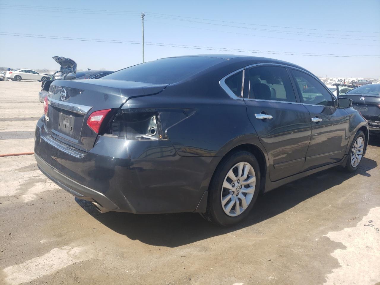 2017 NISSAN ALTIMA 2.5 - Фото 3