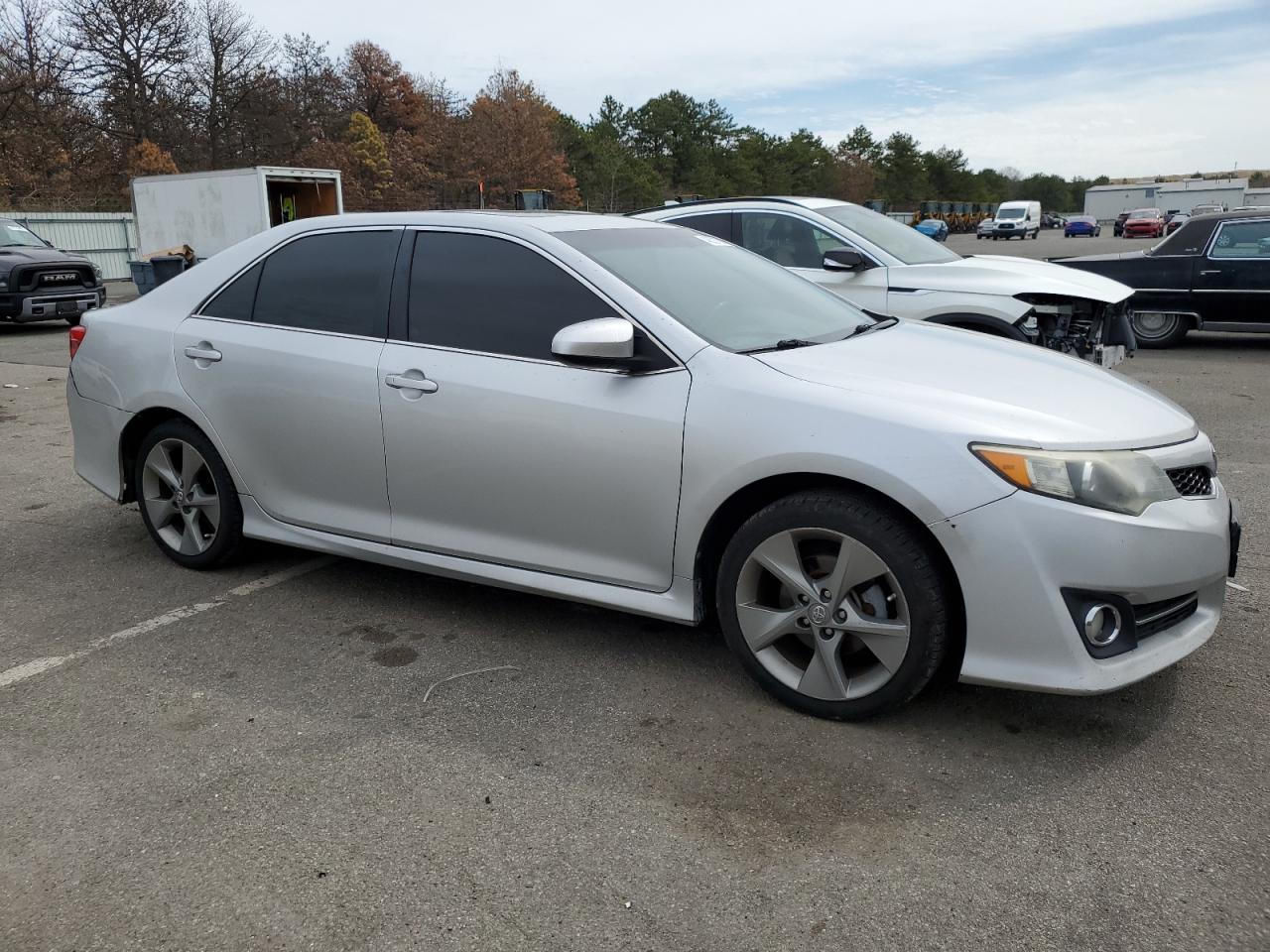 2014 TOYOTA CAMRY L - Фото 4