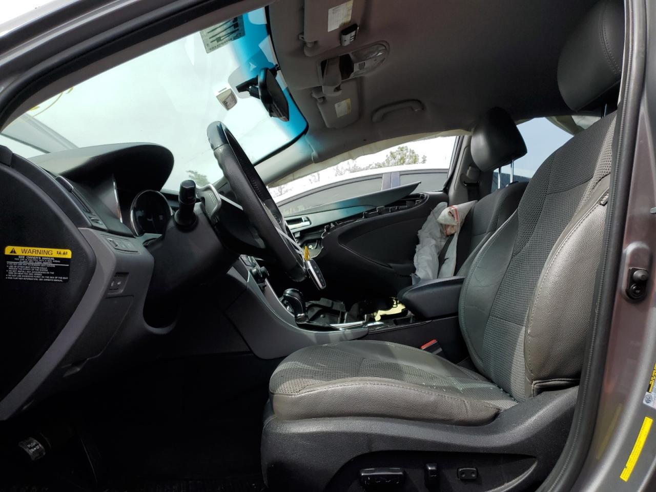 2013 HYUNDAI SONATA SE - Image 7