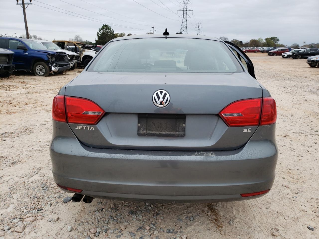 2014 VOLKSWAGEN JETTA SE - Image 6