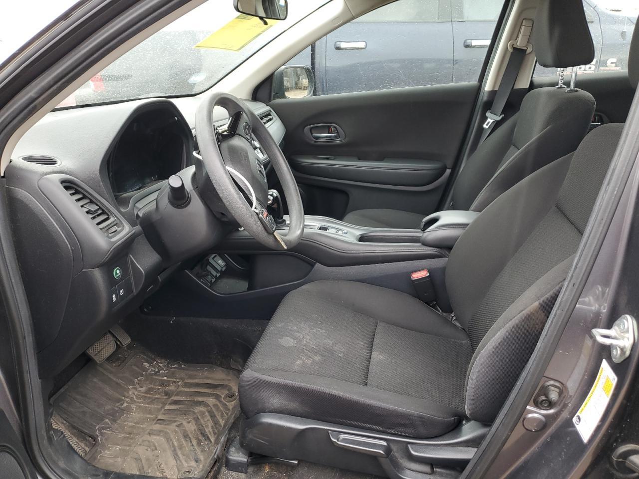 2018 HONDA HR-V LX - Image 7